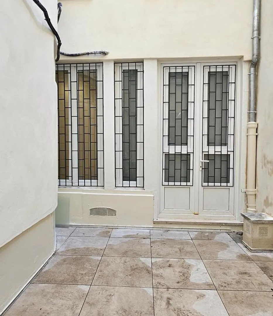Home In Paris Chatelet Great Apt For 6Px Francja